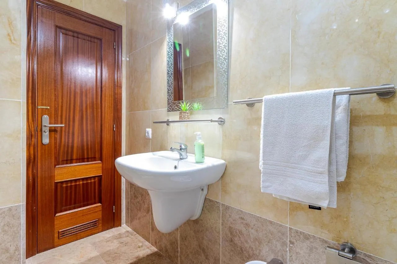 Ocean & Auditorium Views Las Palmas de Gran Canaria Apartment